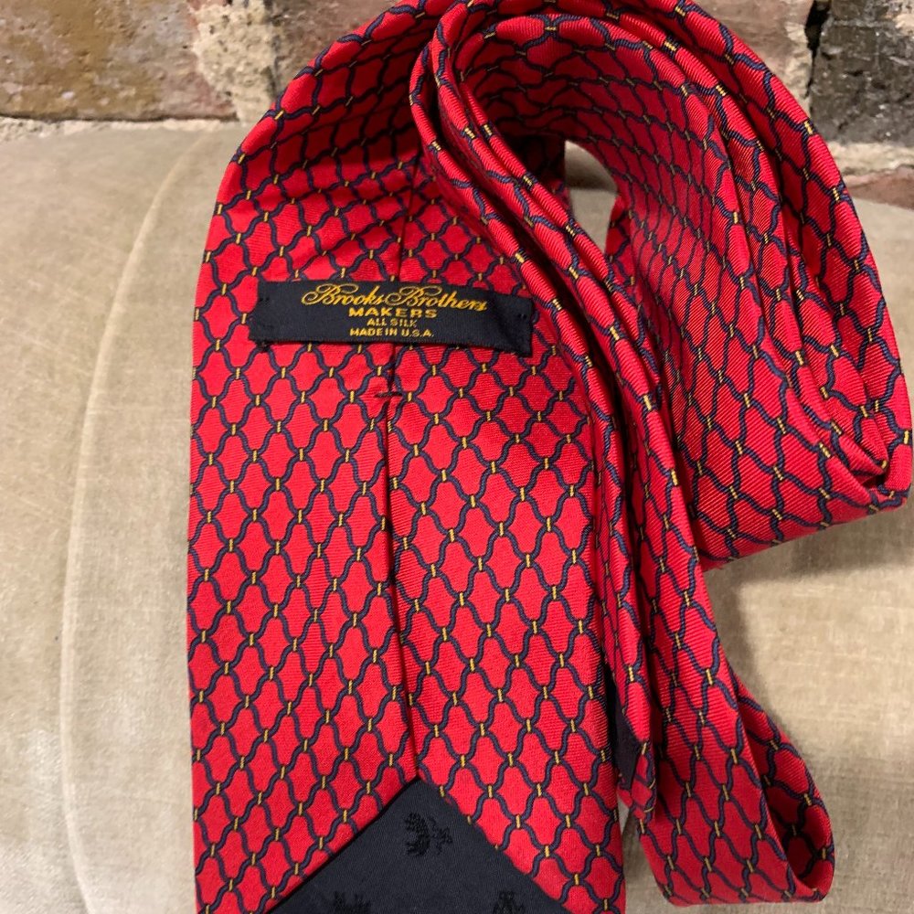 Brooks Brothers ~ Men's Tie